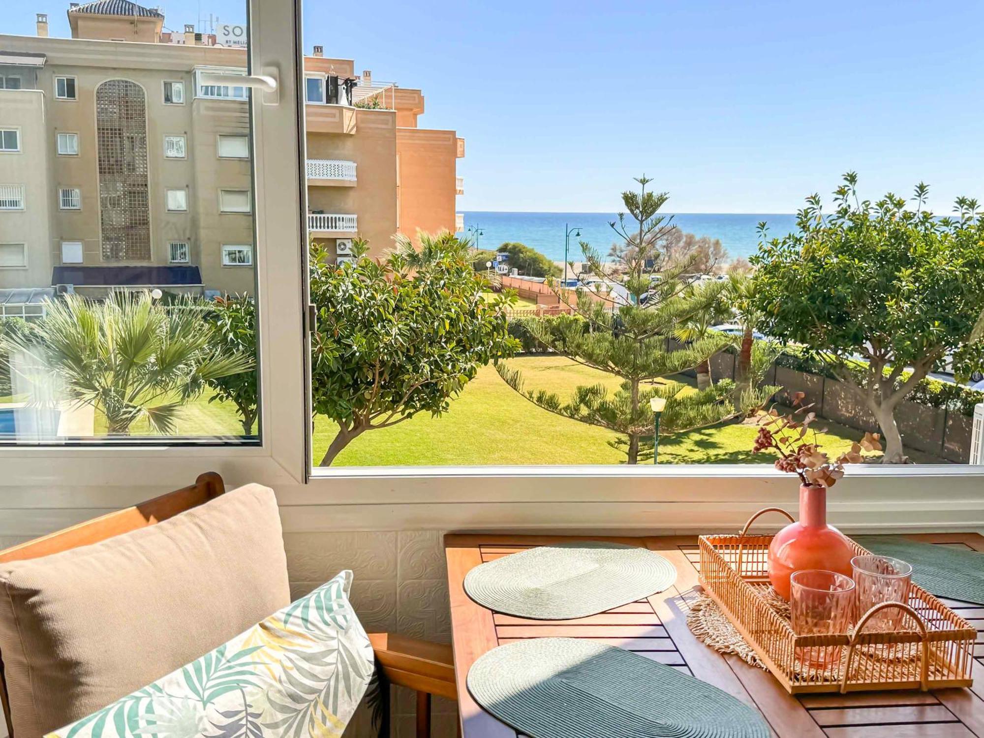 Apartament Apartamento Con Vistas Al Mar A 1 Min De La Playa Malaga Zewnętrze zdjęcie